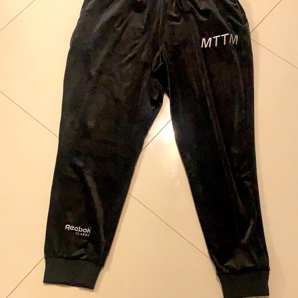 Reebok Classics Married to the Mobb MTTM - Picture 1 of 5